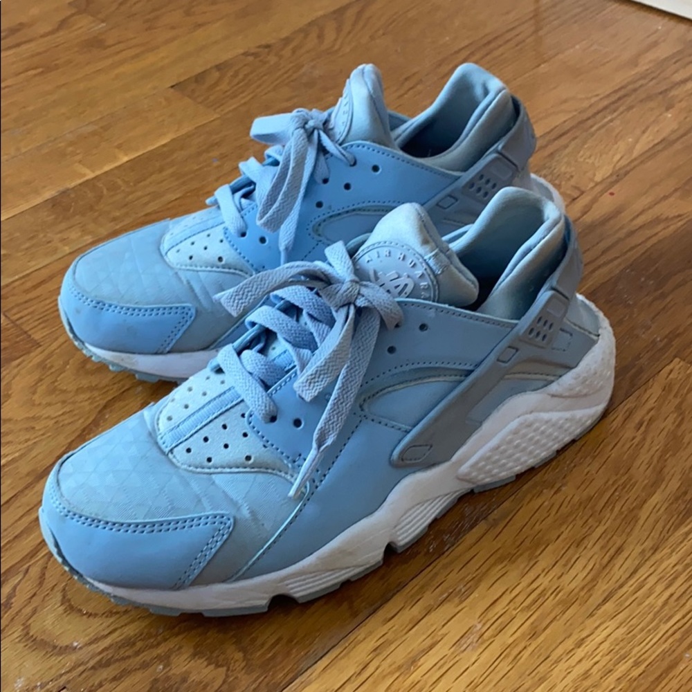 Nike huarache baby blue lightly used